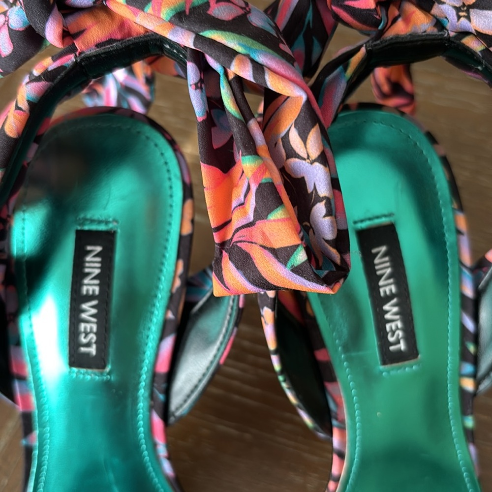 Colorful Floral High Heel Sandals - Picture 9 of 16
